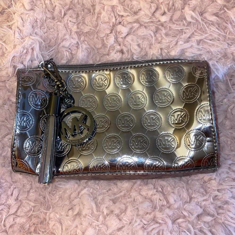 michael kors makeup bag/clutch